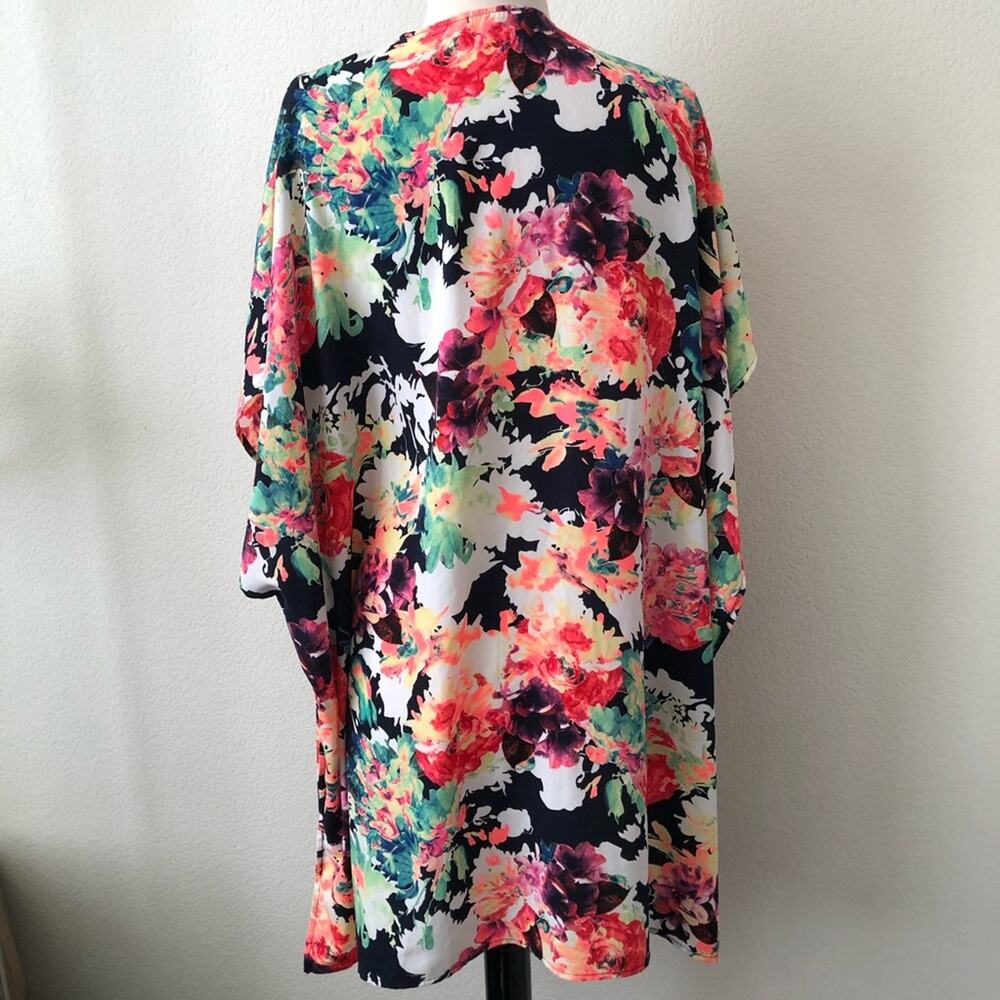 12pm By Mon Ami multicolor floral print open kimono top - Picture 5 of 7